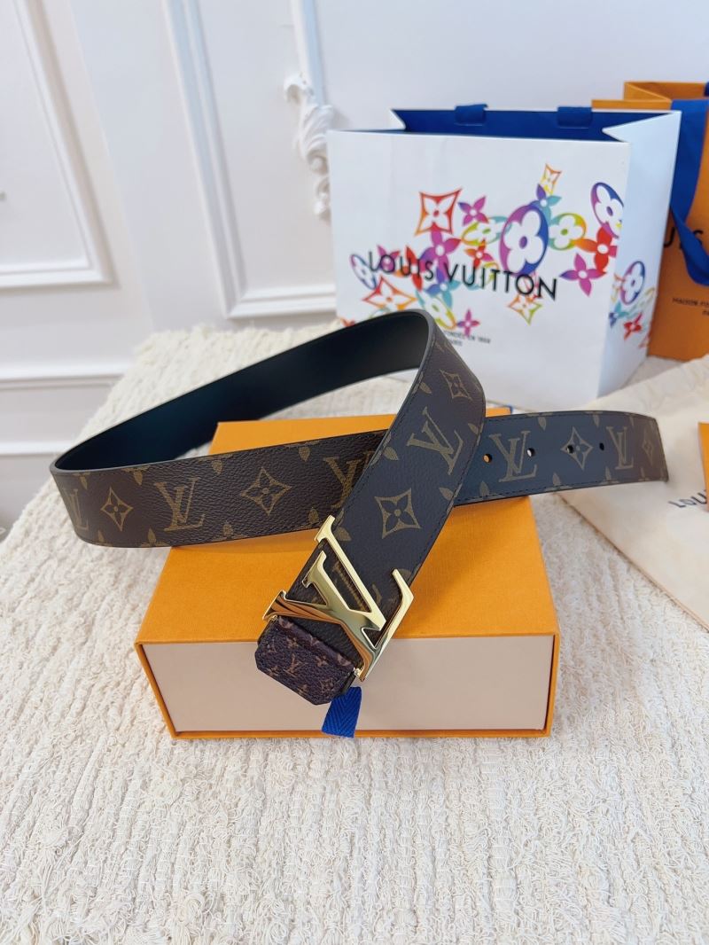 l0vis Vvtt0n belts